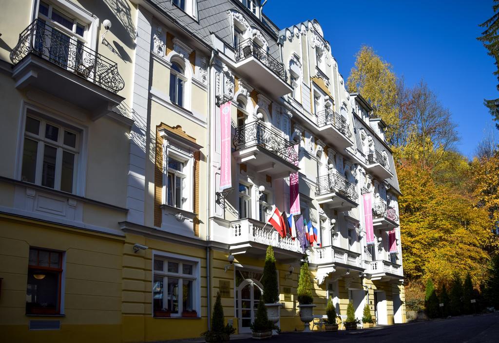 Residence Romanza Marianske Lazne Exterior foto