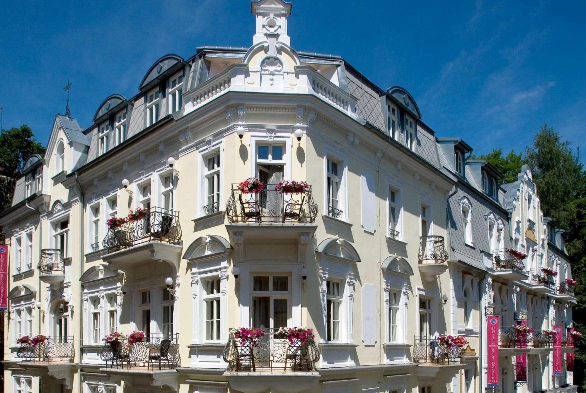 Residence Romanza Marianske Lazne Exterior foto