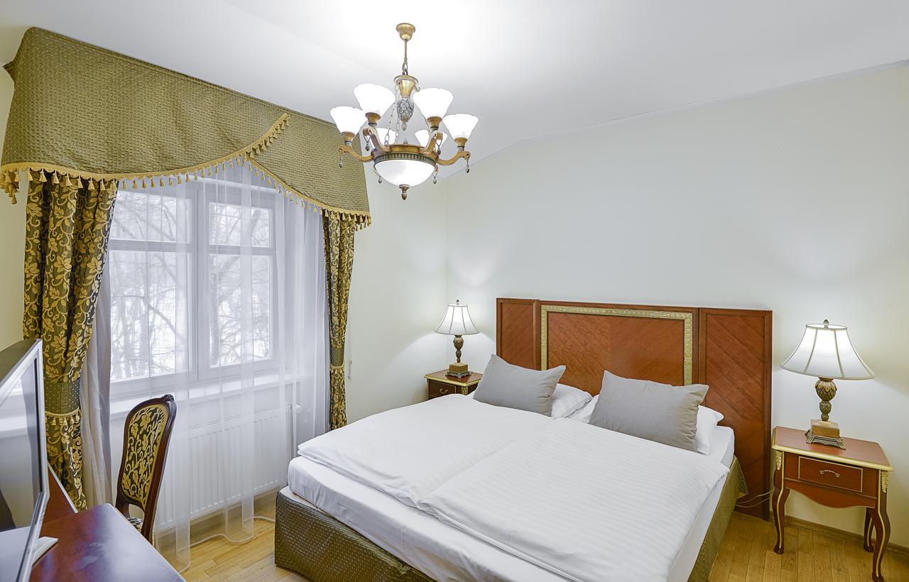Residence Romanza Marianske Lazne Exterior foto