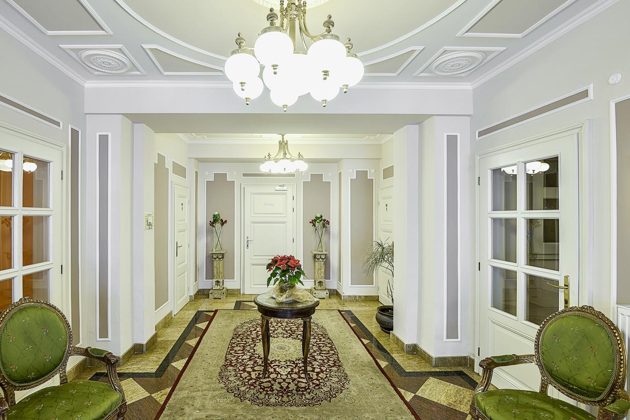 Residence Romanza Marianske Lazne Exterior foto